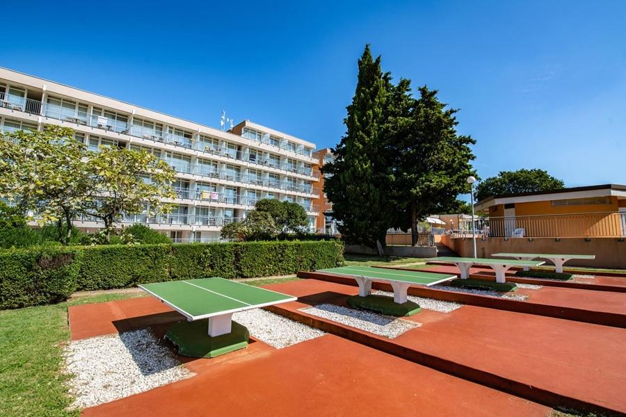 Arena Hotel Holiday Medulin Exterior foto